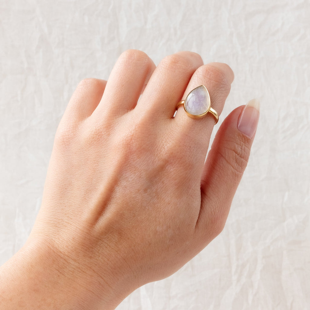 Sample 71: Gold Plated Moonstone Teardrop Ring - size 5